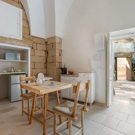 Kai Fora' By Barbarhouse * Corigliano dʼOtranto